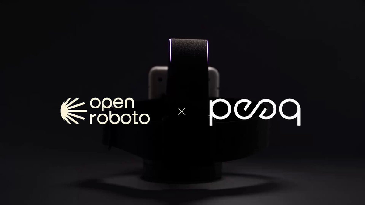 A dark announcement frame with the OpenRoboto and peaq names over a piece of equipment.